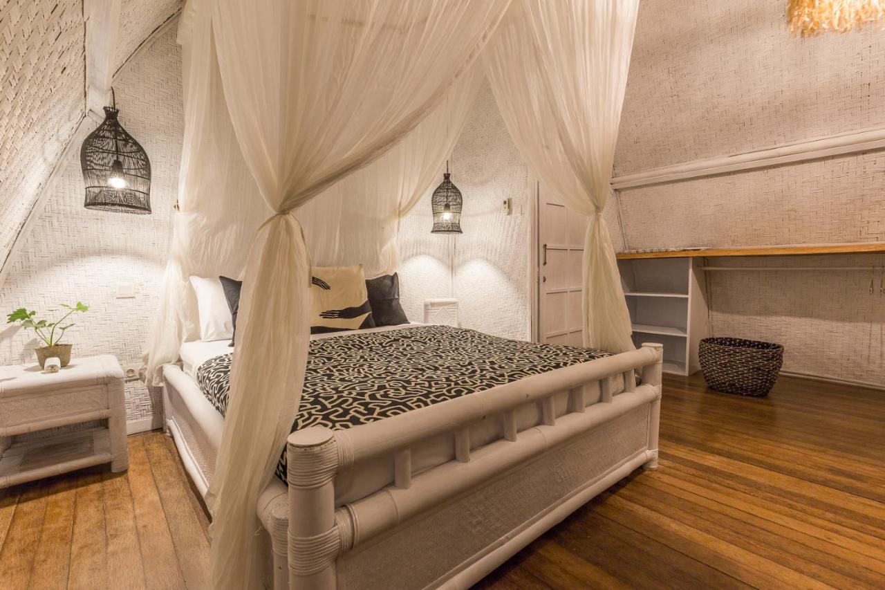 Eco Bamboo Bungalow 4 Villa Canggu  Ngoại thất bức ảnh