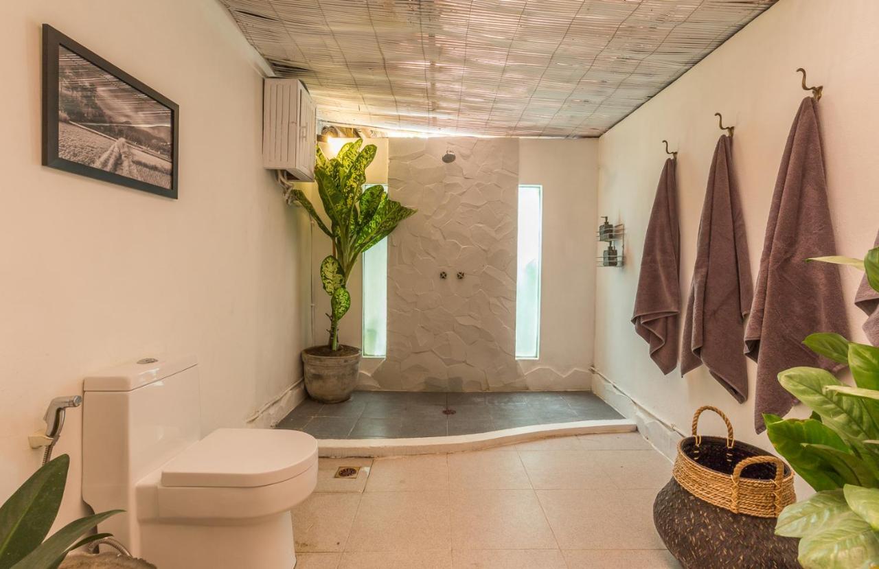 Eco Bamboo Bungalow 4 Villa Canggu  Ngoại thất bức ảnh